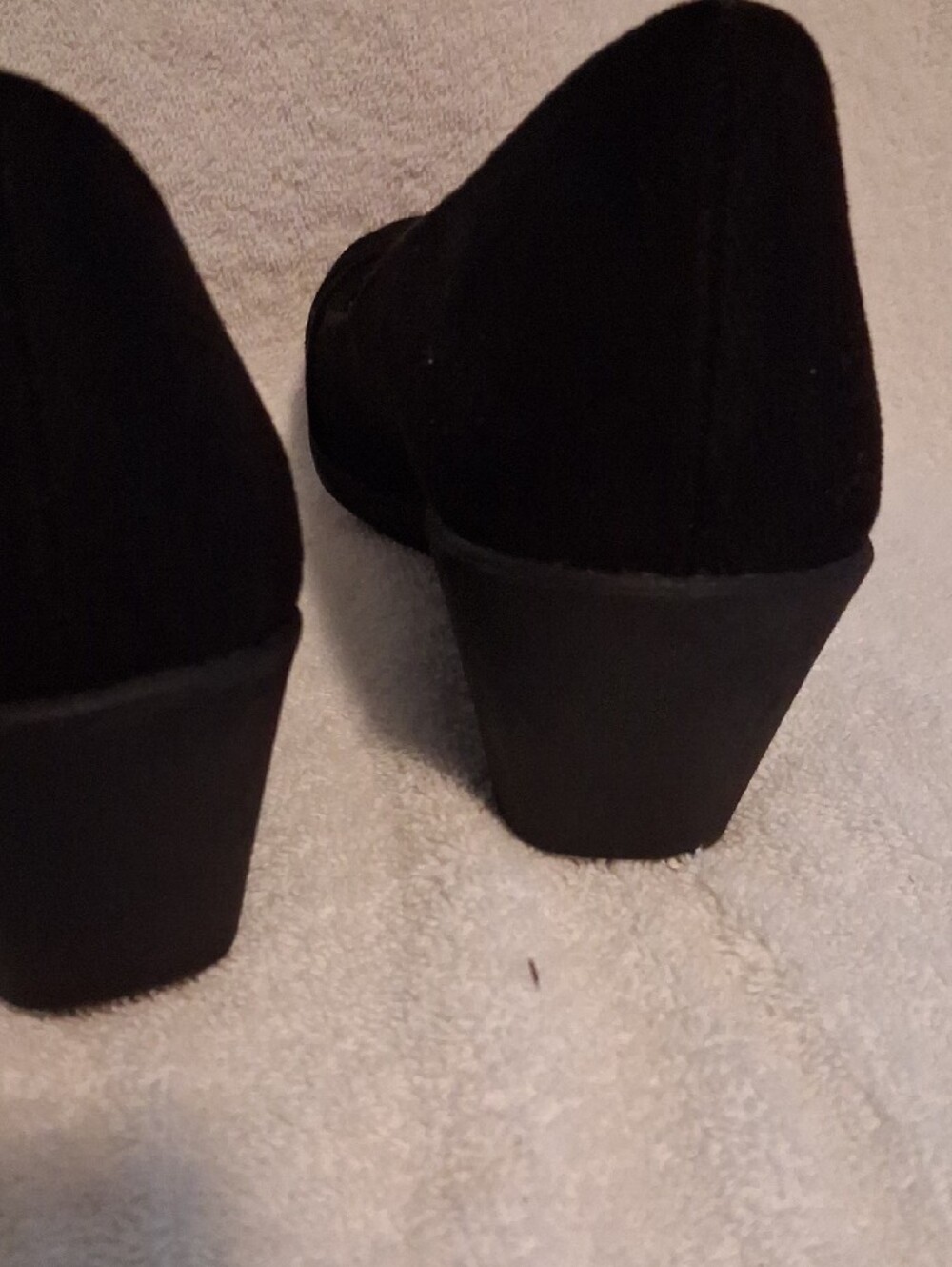 dexflex comfort Black Slip-On Ballet Flats with Decorative Ring - Picture 7 of 11